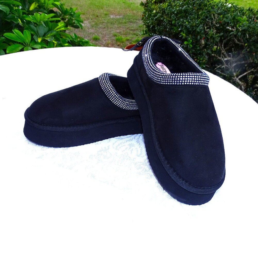 Juicy Couture Black Cozy Slippers Size 8